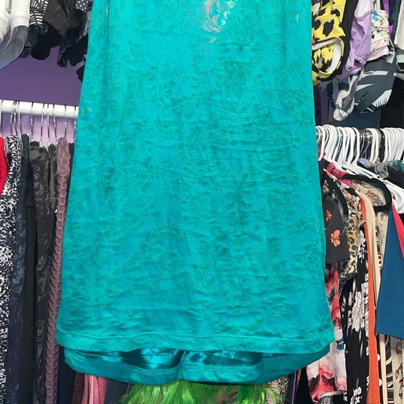 Light green mesh see through tank top fancy front no tag size small - Picture 6 of 7